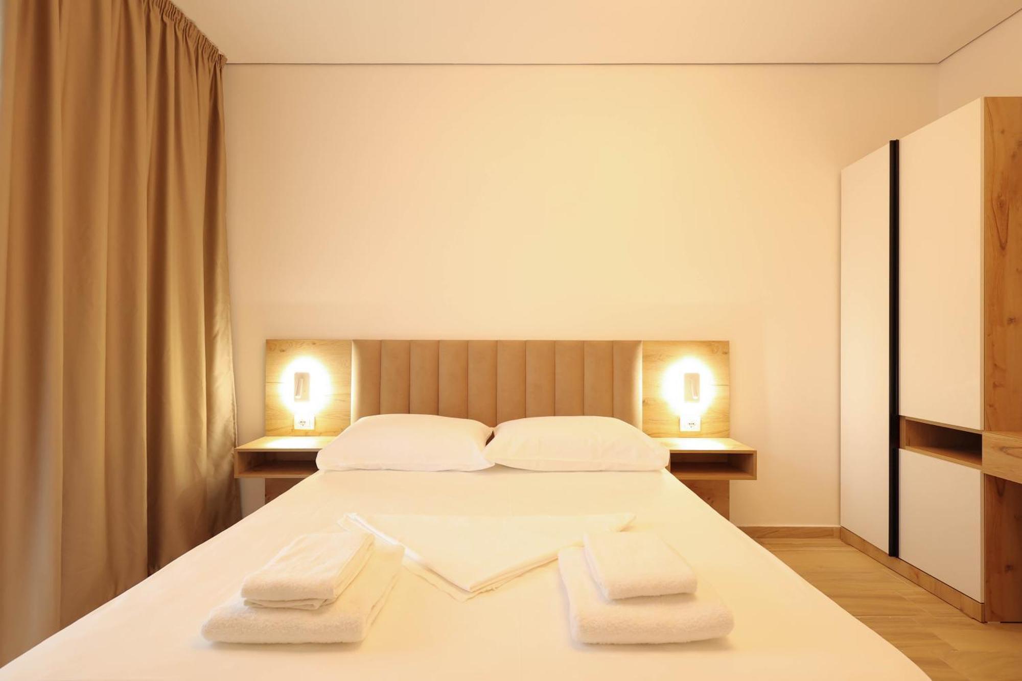 Sanpietro Vacation Apartments Драч Екстериор снимка